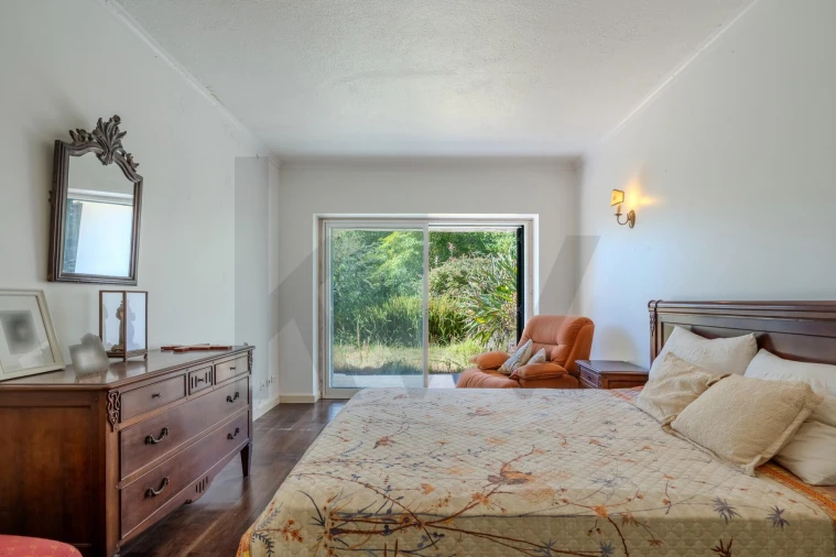 Moradia T4 para Venda em Queluz e Belas Foto 32