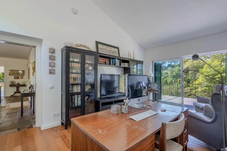 Moradia T4 para Venda em Queluz e Belas Foto 25