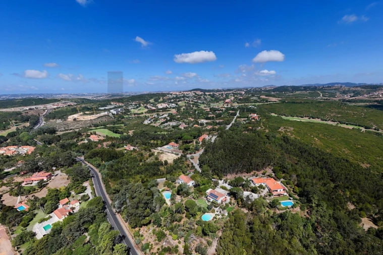 Moradia T4 para Venda em Queluz e Belas Foto 43