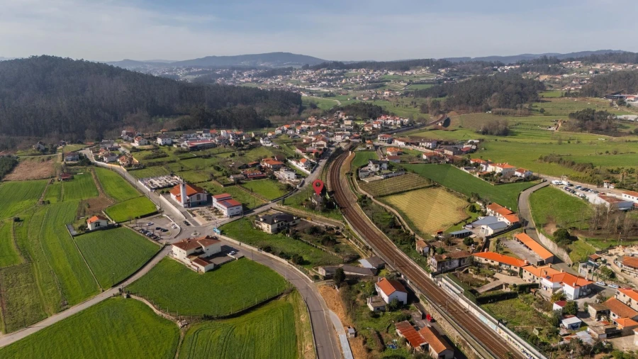 Moradia T3 para Venda em Arentim e Cunha Foto 21