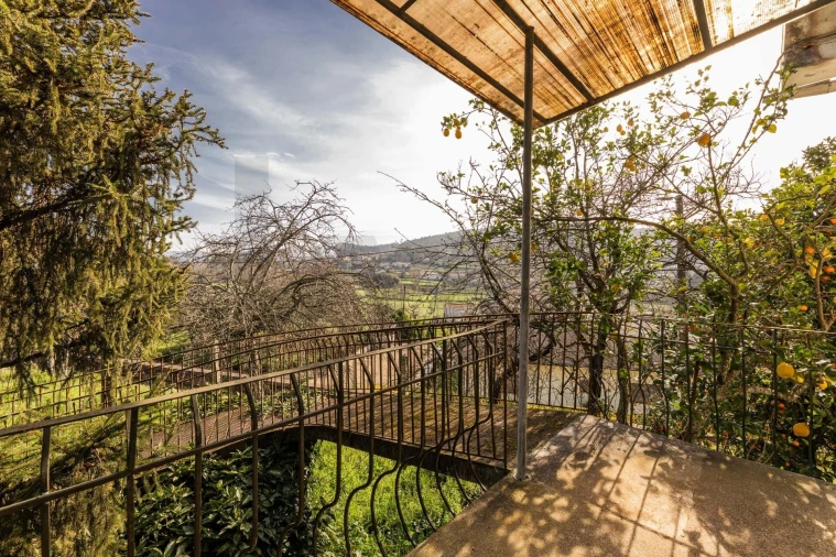 Moradia T3 para Venda em Arentim e Cunha