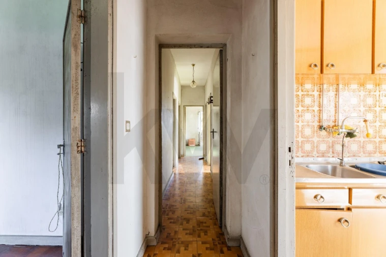 Moradia T3 para Venda em Arentim e Cunha Foto 36