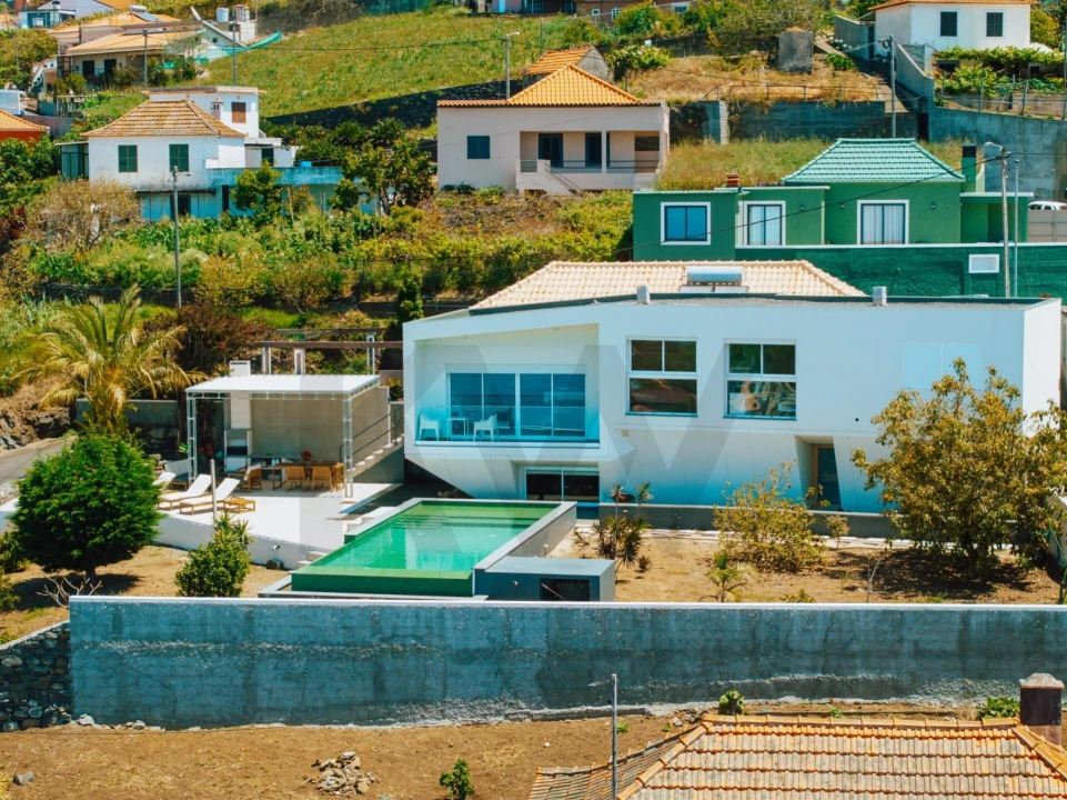 Moradia T3 para Venda em Ponta do Sol Foto 12