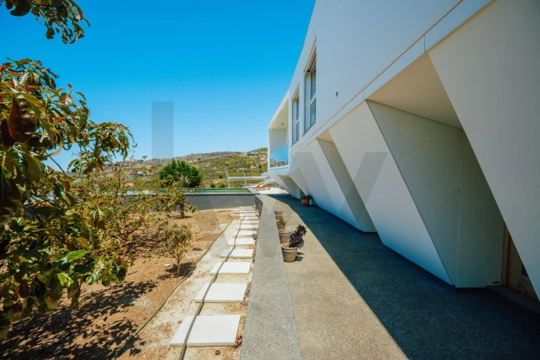 Moradia T3 para Venda em Ponta do Sol Foto 41