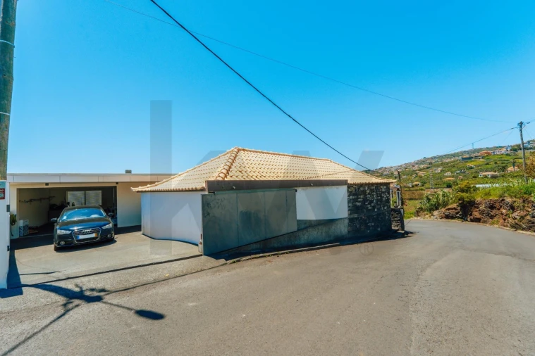 Moradia T3 para Venda em Ponta do Sol Foto 64