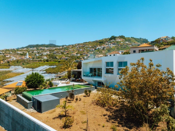 Moradia T3 para Venda em Ponta do Sol Foto 5