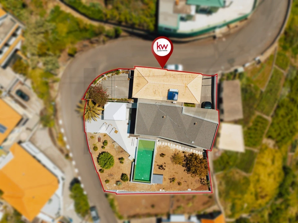 Moradia T3 para Venda em Ponta do Sol Foto 3