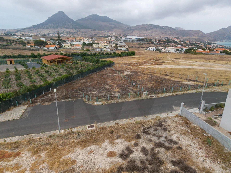 Terreno para Venda em Porto Santo Foto 2