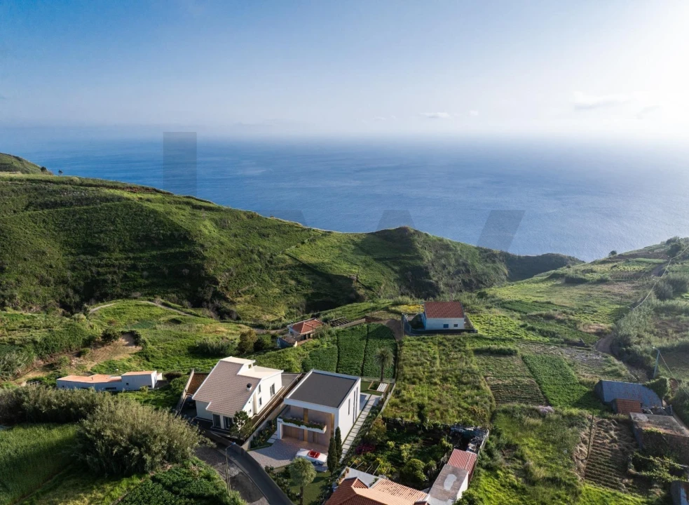 Terreno para Venda em Ponta do Pargo Foto 2
