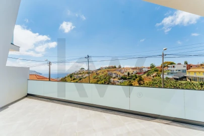 Moradia T3 para Venda em Santo Antonio
