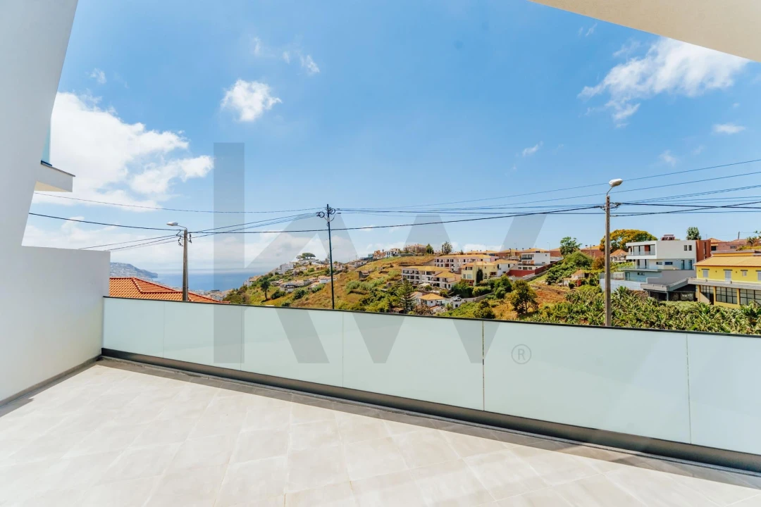 Moradia T3 para Venda em Santo Antonio Foto 45