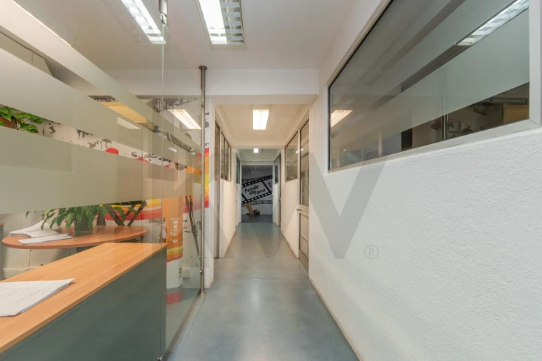 Escritório para Venda em Oeiras e São Julião da Barra, Paço de Arcos e Caxias Foto 4