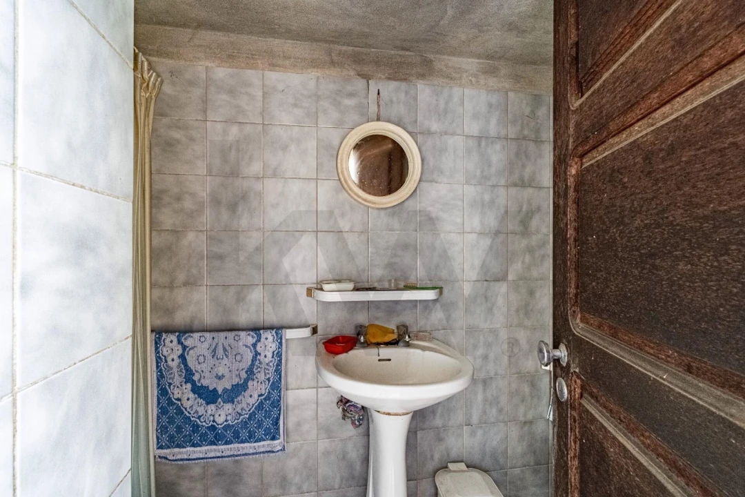 Quinta T2 para Venda em Espinho Foto 9