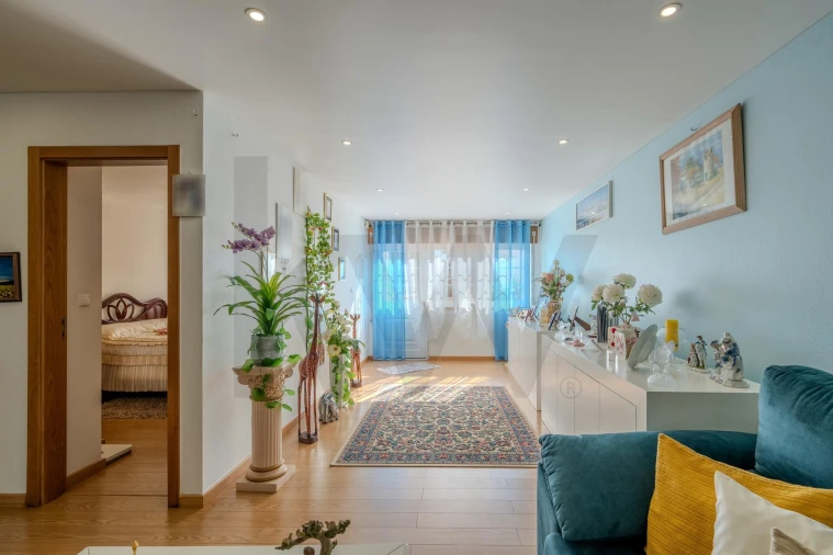 Moradia T7 para Venda em Santa Iria de Azoia, São João da Talha e Bobadela Foto 16