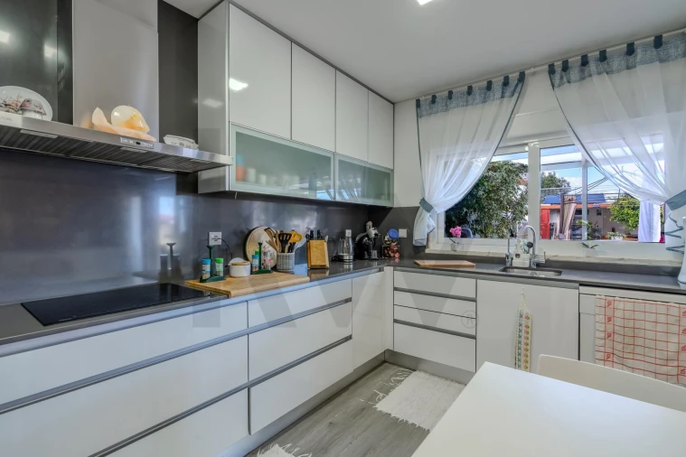 Moradia T7 para Venda em Santa Iria de Azoia, São João da Talha e Bobadela Foto 6