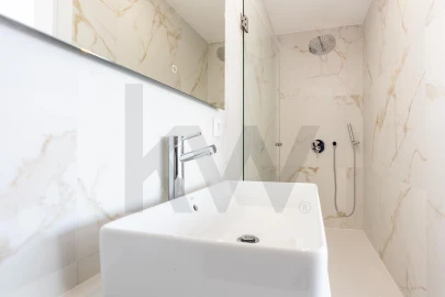 Apartamento T3 para Venda em Arroios