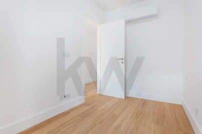 Apartamento T3 para Venda em Arroios