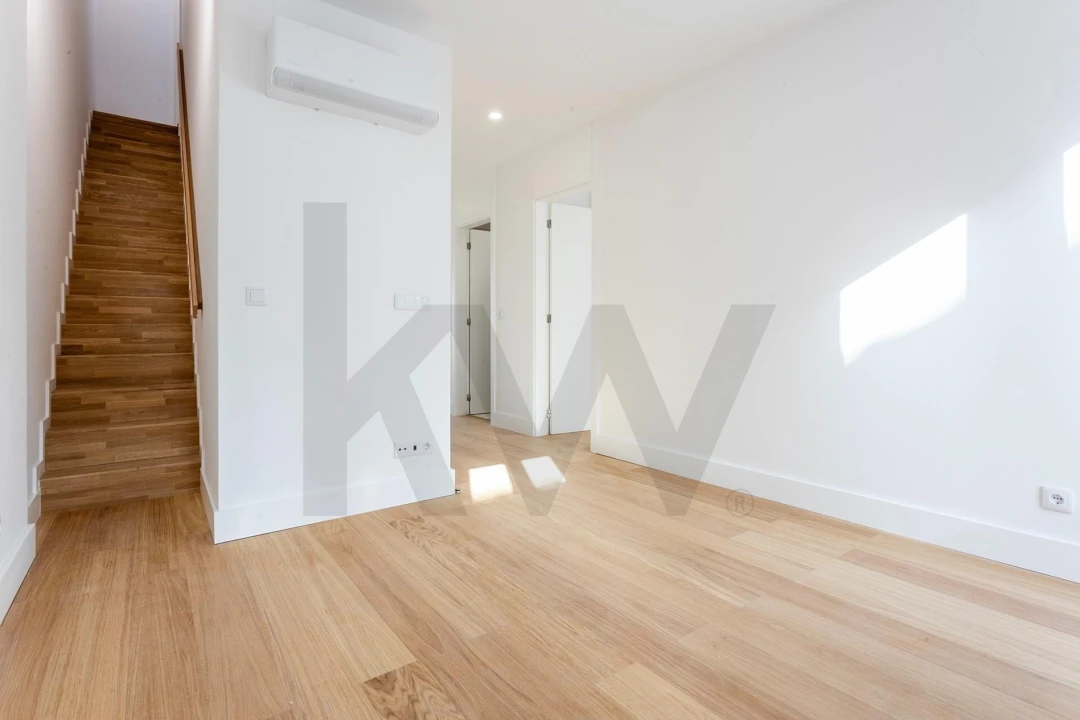 Apartamento T3 para Venda em Arroios Foto 11