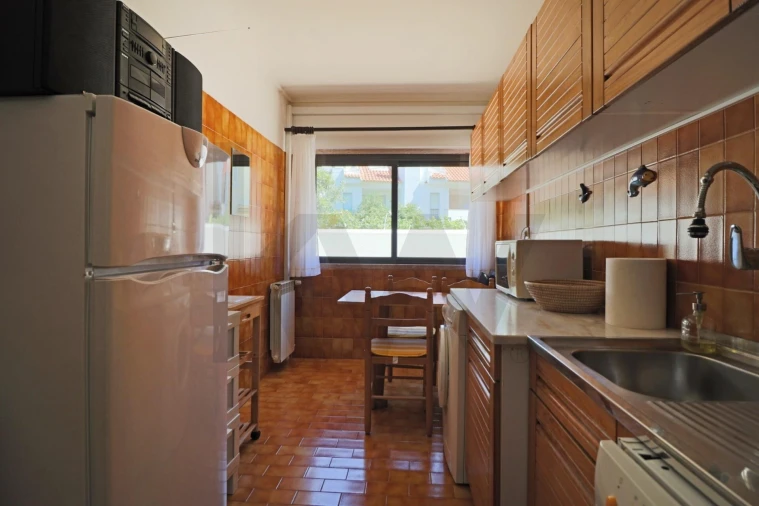 Apartamento T2 para Arrendamento em Carcavelos e Parede Foto 29