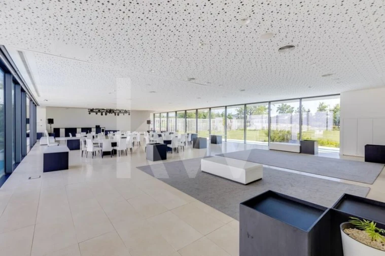 Quinta T2 para Venda em Moreira Foto 5