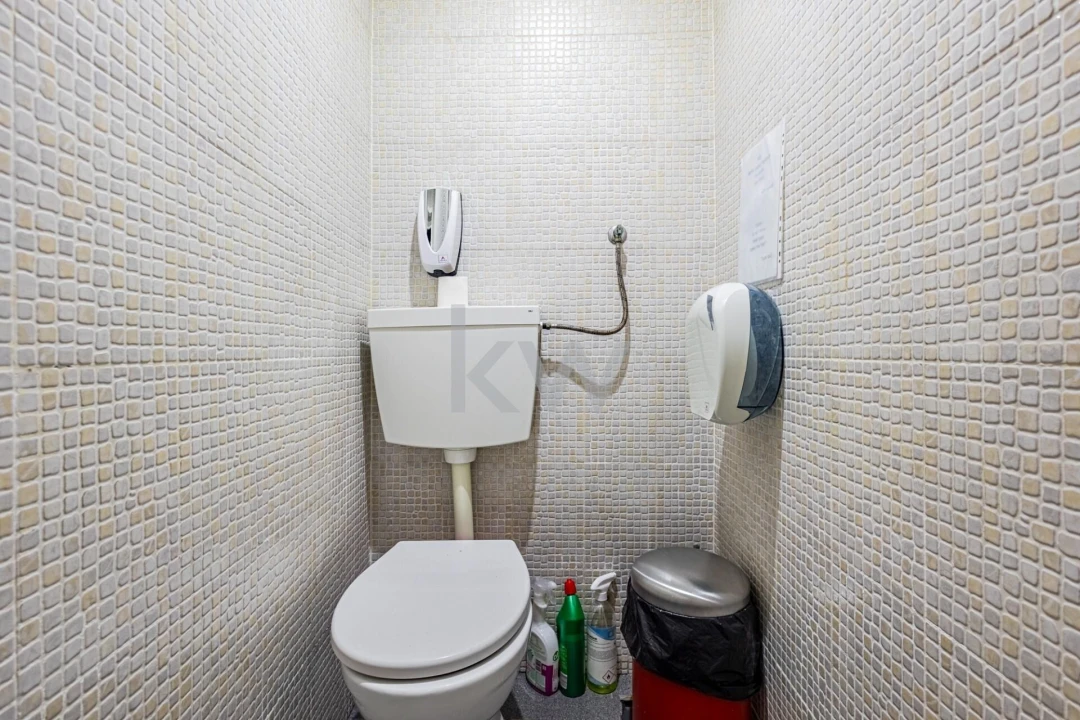 Prédio para Venda em Arroios Foto 17
