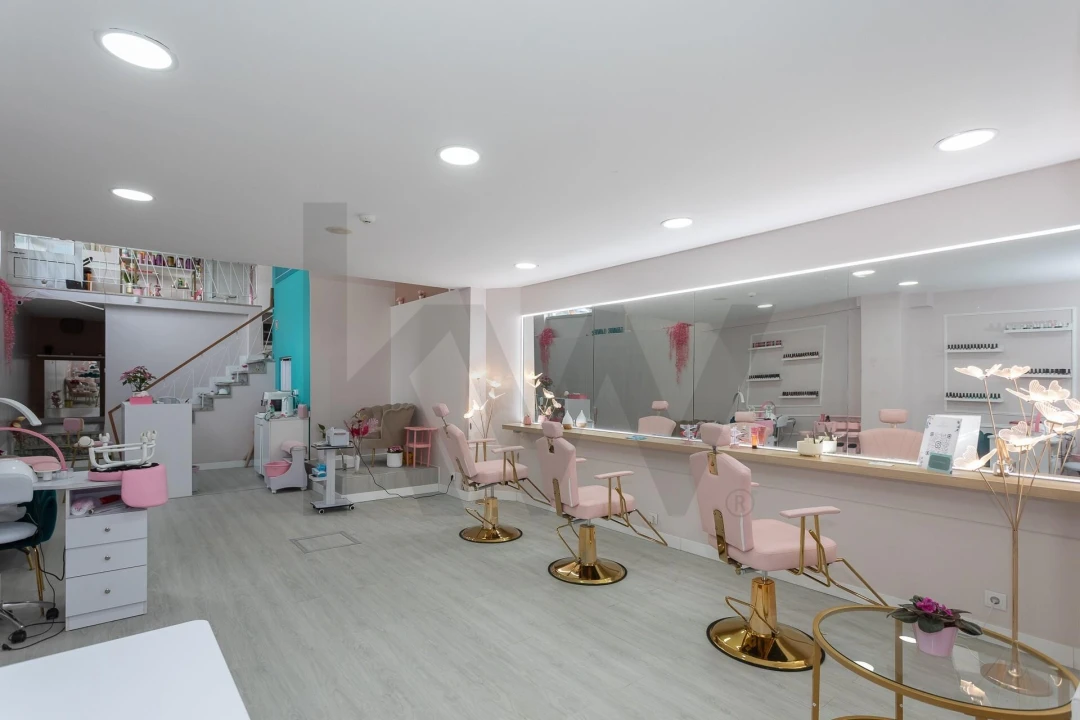 Loja para Venda em Algés, Linda-A-Velha e Cruz Quebrada-Dafundo Foto 8