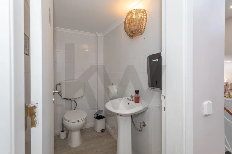 Loja para Venda em Algés, Linda-A-Velha e Cruz Quebrada-Dafundo Foto 19