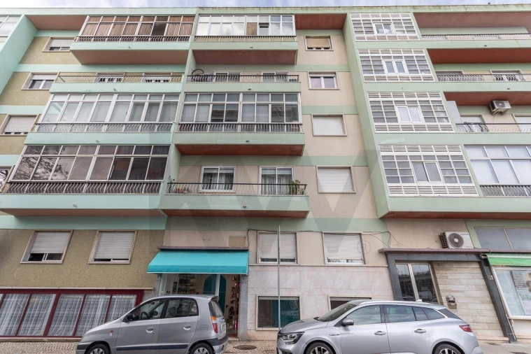 Loja para Venda em Algés, Linda-A-Velha e Cruz Quebrada-Dafundo Foto 22