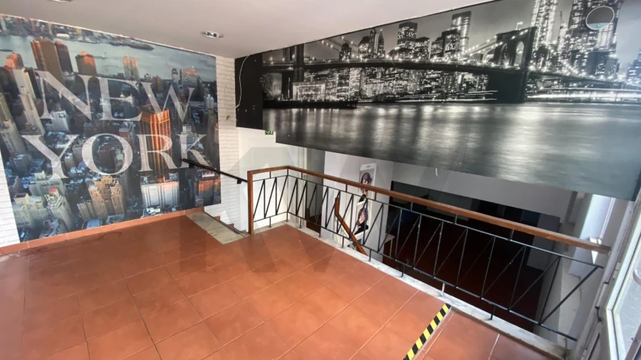 Loja para Venda em Algés, Linda-A-Velha e Cruz Quebrada-Dafundo Foto 3