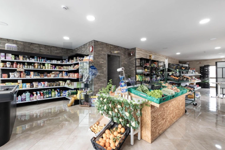 Moradia T3 para Venda em Oliveira do Douro Foto 22