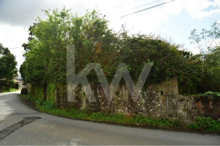 Terreno para Venda em Lourosa Foto 24