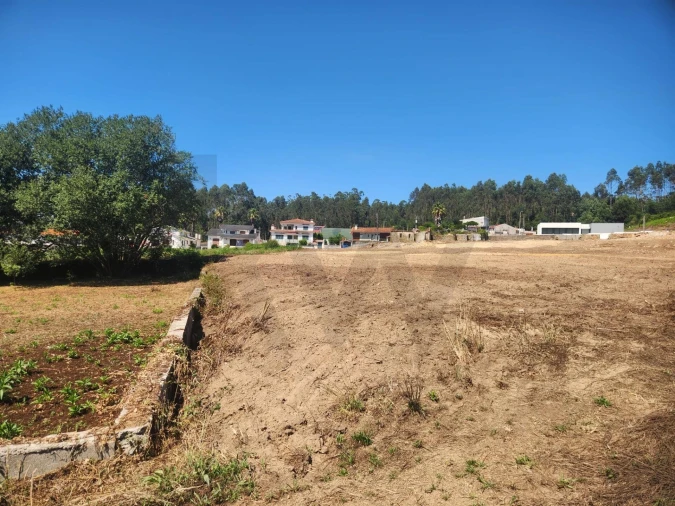 Terreno para Venda em Lourosa Foto 6