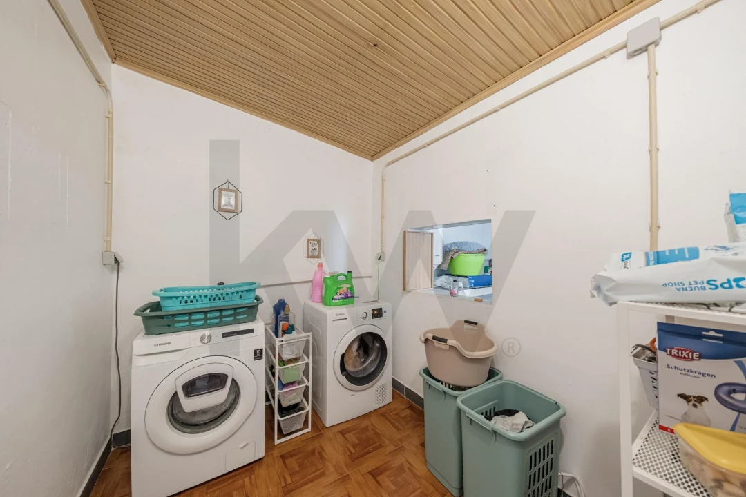 Moradia T4 para Venda em Praia da Vitoria (Santa Cruz) Foto 17