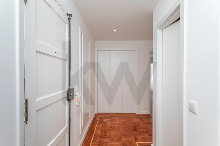 Apartamento T2 para Arrendamento em Falagueira-Venda Nova Foto 1