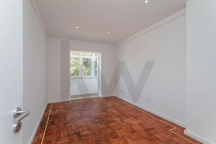 Apartamento T2 para Arrendamento em Falagueira-Venda Nova Foto 13