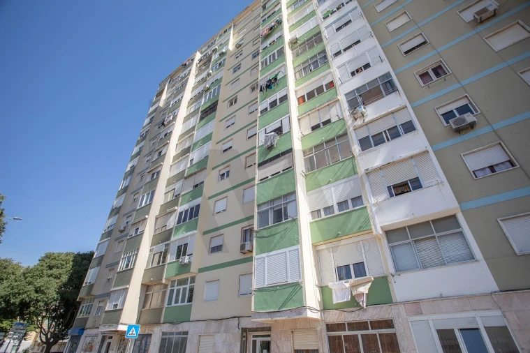 Apartamento T2 para Arrendamento em Falagueira-Venda Nova Foto 27