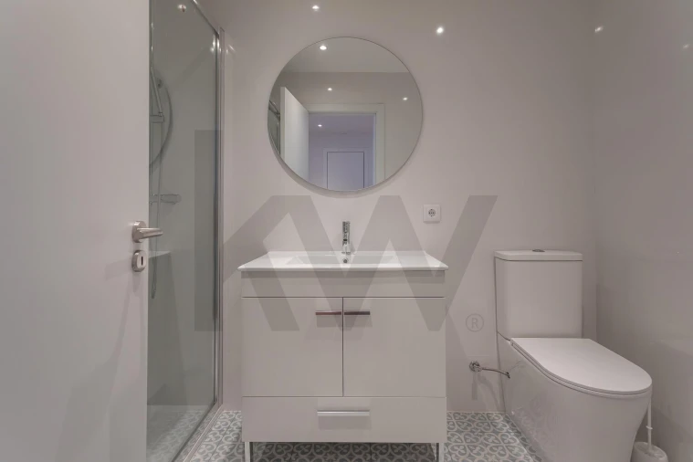 Apartamento T2 para Arrendamento em Falagueira-Venda Nova Foto 18