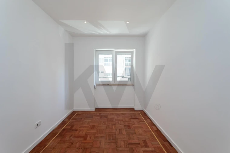 Apartamento T2 para Arrendamento em Falagueira-Venda Nova Foto 21