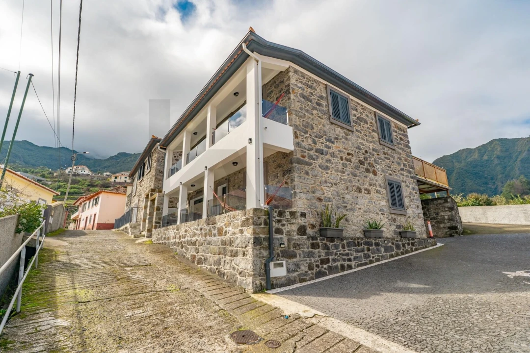 Moradia T3 para Venda em São Vicente Foto 12