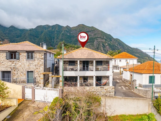 Moradia T3 para Venda em São Vicente Foto 3