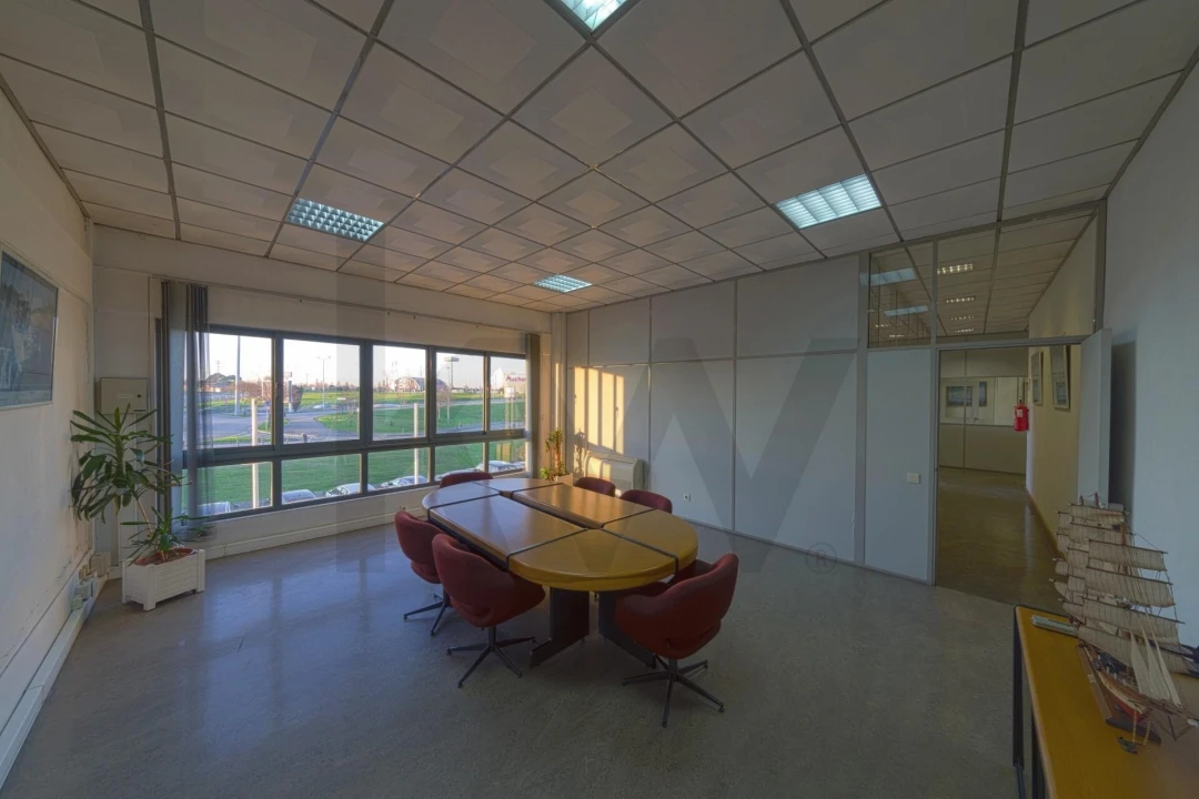 Armazém para Arrendamento em Matosinhos e Leça da Palmeira Foto 3