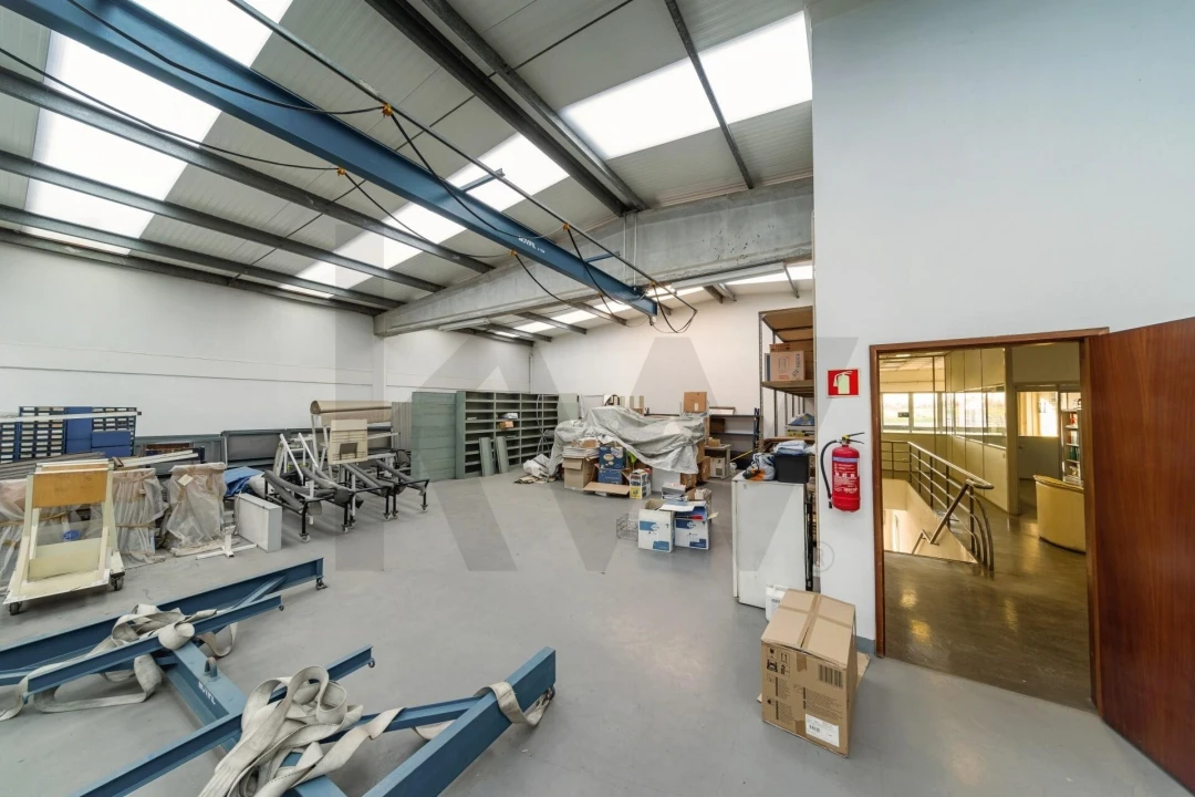 Armazém para Arrendamento em Matosinhos e Leça da Palmeira Foto 10