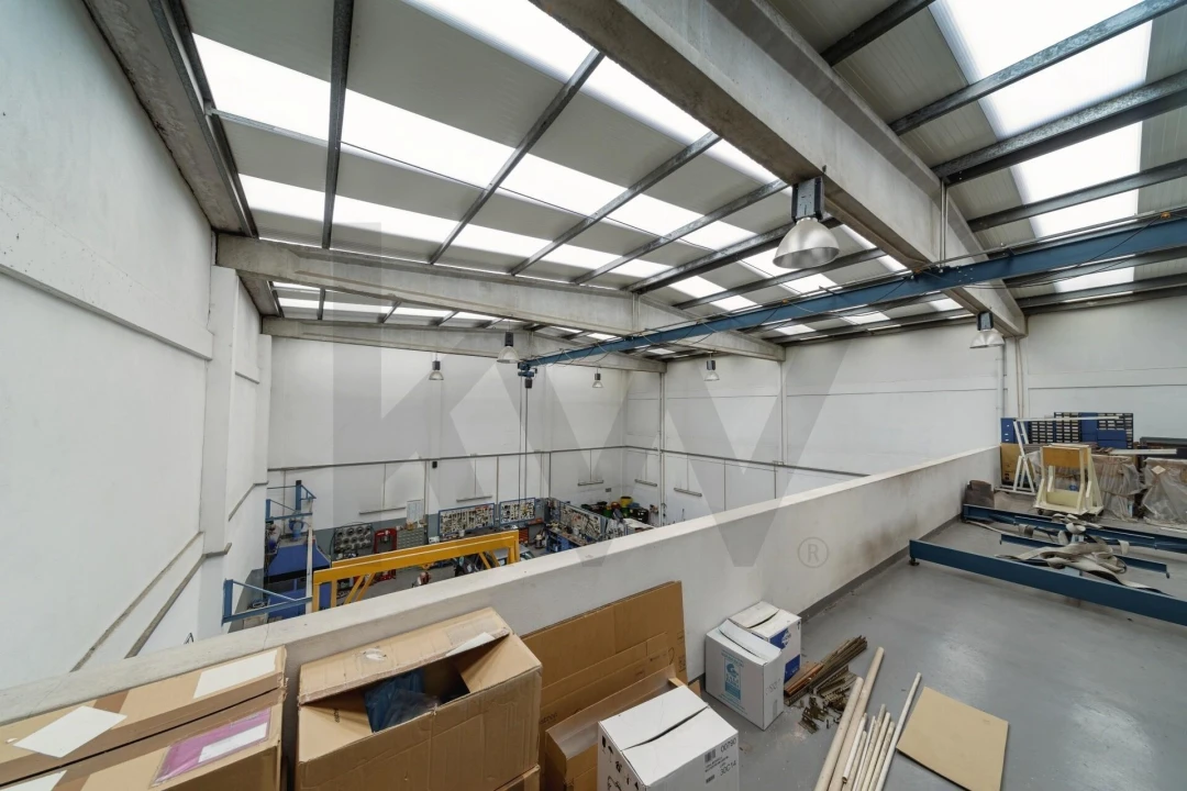 Armazém para Arrendamento em Matosinhos e Leça da Palmeira Foto 9