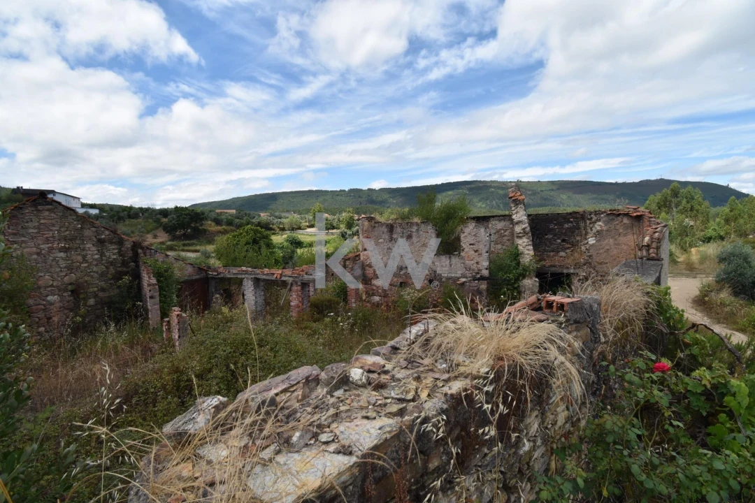 Moradia T3 para Venda em Pombeiro da Beira Foto 19
