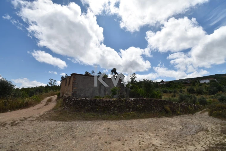 Moradia T3 para Venda em Pombeiro da Beira Foto 11