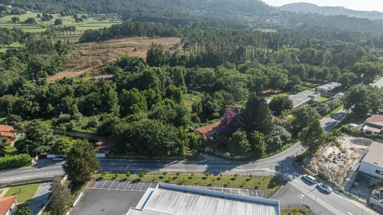 Quinta T5 para Venda em Freixieiro de Soutelo Foto 33