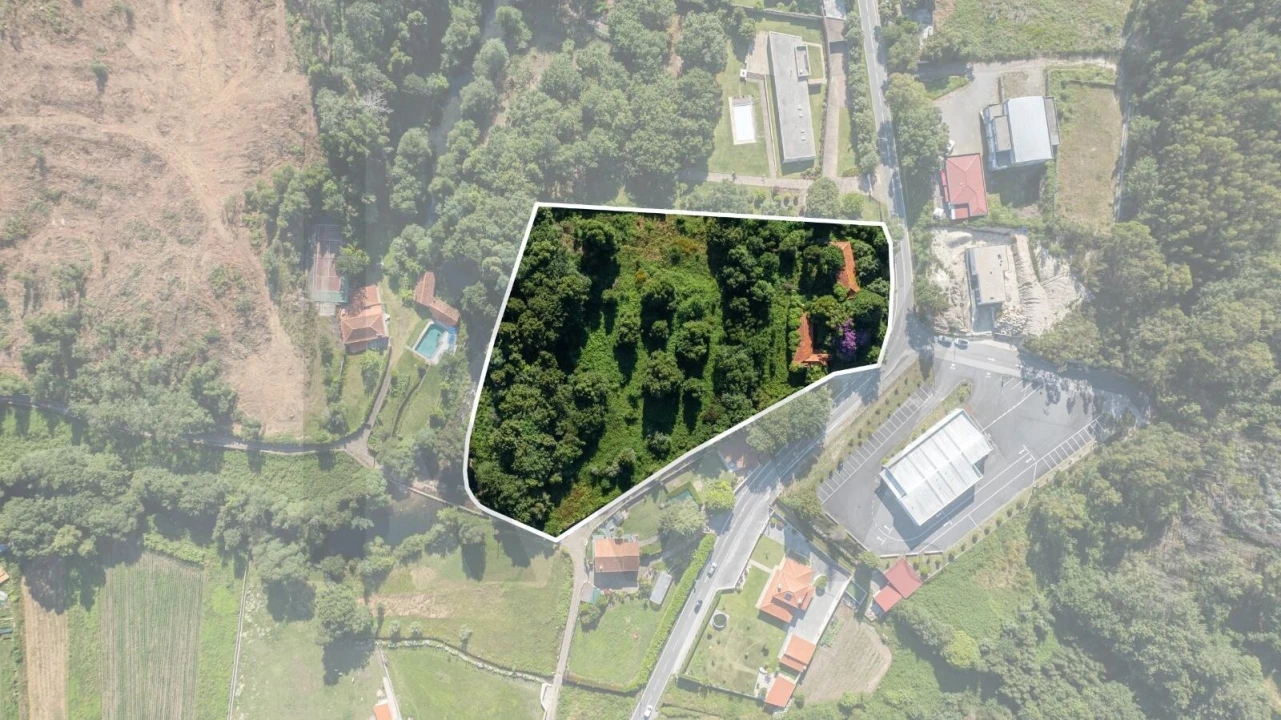 Quinta T5 para Venda em Freixieiro de Soutelo Foto 37