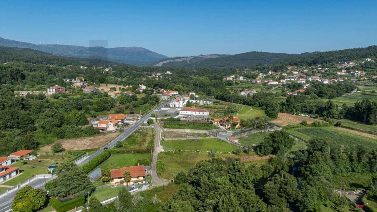 Quinta T5 para Venda em Freixieiro de Soutelo Foto 22