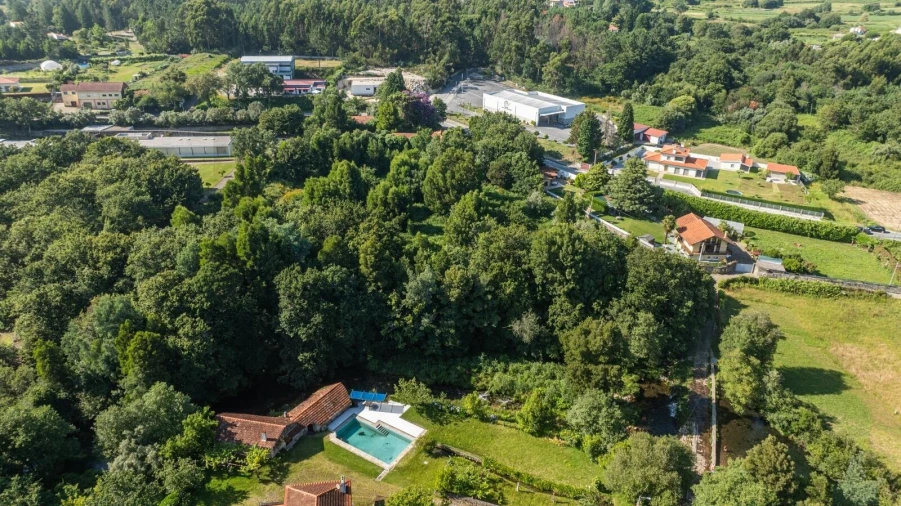 Quinta T5 para Venda em Freixieiro de Soutelo Foto 25