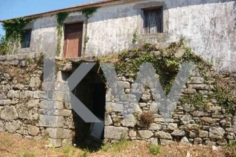 Quinta T5 para Venda em Freixieiro de Soutelo Foto 48